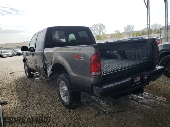 2006 Ford F-250 XL with VIN 1FTSW21P76ED52440, listed as a Copart auction lot 42009945 with 197,908 mi miles and Salvage title. Bid and sale history available at DreamBid. Image 2.