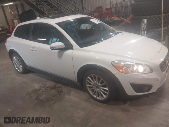 2011 Volvo C30 with VIN YV1672MK3B2225625, listed as a IAAI auction lot 42362504 with 75,845 mi miles and . Bid and sale history available at DreamBid. Image 1.