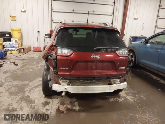 2019 Jeep Cherokee Latitude Plus with VIN 1C4PJMLB2KD198561, listed as a IAAI auction lot 41731691 with 71,129 mi miles. Bid and sale history available at carsss.com. Image 18.