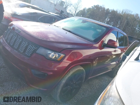 2018 Jeep Grand Cherokee Altitude with VIN 1C4RJEAG4JC238916, listed as a IAAI auction lot 41577887 with 103,038 mi miles. Bid and sale history available at carsss.com. Image 14.