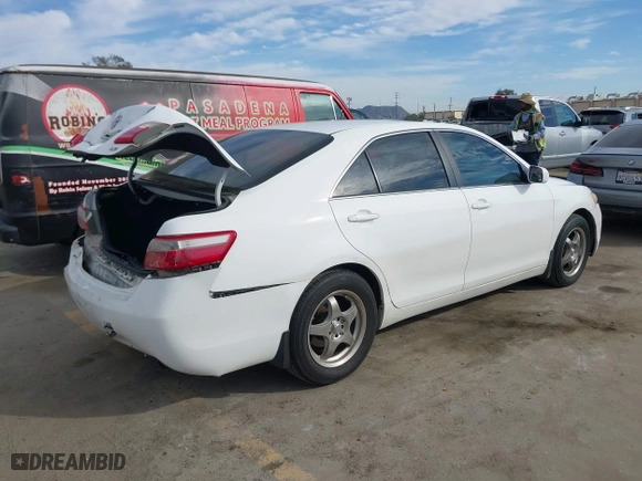 2007 Toyota Camry CE with VIN 4T1BE46K07U557080, listed as a IAAI auction lot 41695166 with 174,244 mi miles. Bid and sale history available at carsss.com. Image 4.