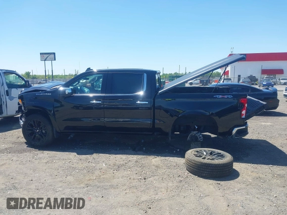 2024 Chevrolet Silverado 1500 LTZ with VIN 2GCUDGED7R1152966, listed as a IAAI auction lot 42037717 with 13,609 mi miles and . Bid and sale history available at DreamBid. Image 15.