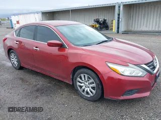 2016 Nissan Altima SL with VIN 1N4AL3AP4GC243995, listed as a IAAI auction lot 42200730 with 268,469 mi miles and . Bid and sale history available at carsss.com. Image 1.
