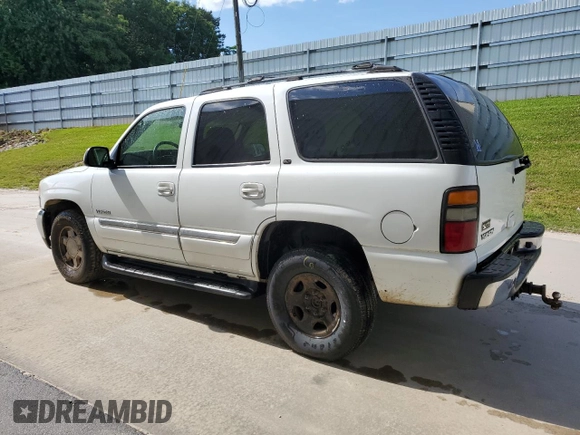 2004 GMC Yukon SLE with VIN 1GKEK13Z74J329055, listed as a Copart auction lot 55400044 with 182,473 mi miles and Clean Title. Bid and sale history available at carsss.com. Image 2.