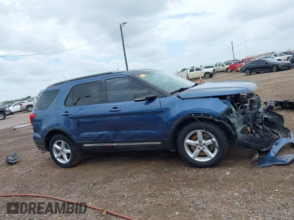 2018 Ford Explorer XLT z VIN 1FM5K7D88JGA79673, wystawiony jako IAAI lot #42638376 z przebiegiem 68 710 mil mil oraz . Historia ofert i sprzedaży dostępna na DreamBid. Obrazek 14.