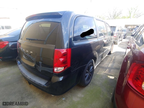 2015 Dodge Grand Caravan American Value Pkg with VIN 2C4RDGBG5FR625961, listed as a Copart auction lot 53966005 with 200,445 mi miles and Clean Title. Bid and sale history available at carsss.com. Image 4.