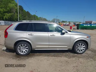 2016 Volvo XC90 T6 Momentum с VIN YV4A22PK2G1024836, выставлен на аукционе IAAI как лот 42038599 с пробегом 85 511 миль миль и . История ставок и продаж доступна на DreamBid. Изображение 14.