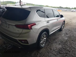 2020 Hyundai Santa Fe SE with VIN 5NMS2CAD6LH167246, listed as a IAAI auction lot 42202836 with Not provided miles and . Bid and sale history available at DreamBid. Image 4.