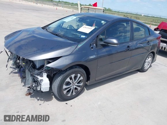 2021 Toyota Prius LE with VIN JTDKAMFP3M3193640, listed as a IAAI auction lot 42023593 with 17,841 mi miles and . Bid and sale history available at DreamBid. Image 2.