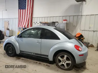 2009 Volkswagen New Beetle Coupe S with VIN 3VWRW31C99M503209, listed as a Copart auction lot 47556715 with 173,079 mi miles and Salvage Title. Bid and sale history available at carsss.com. Image 2.