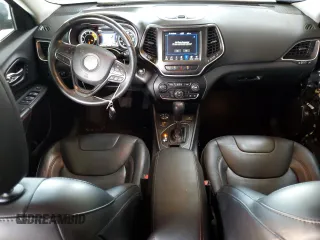 2019 Jeep Cherokee Trailhawk Elite с VIN 1C4PJMBN6KD177840, выставлен на аукционе Copart как лот 69418864 с пробегом 72 310 миль миль и Списание • Salvage title. История ставок и продаж доступна на DreamBid. Изображение 8.
