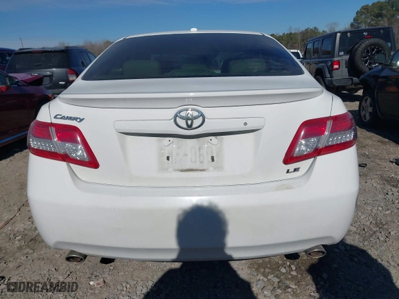 2011 Toyota Camry LE with VIN 4T1BK3EK2BU622315, listed as a IAAI auction lot 41467344 with 91,675 mi miles. Bid and sale history available at carsss.com. Image 16.
