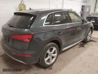 2020 Audi Q5 Premium Plus with VIN WA1BNAFY0L2013198, listed as a IAAI auction lot 41088696 with 71,334 mi miles. Bid and sale history available at carsss.com. Image 4.