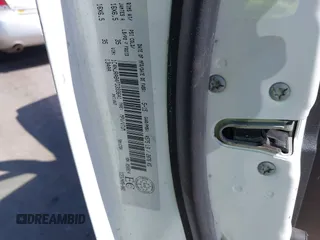 2015 Jeep Patriot High Altitude with VIN 1C4NJRAB4FD393641, listed as a IAAI auction lot 41814354 with 119,816 mi miles. Bid and sale history available at carsss.com. Image 9.