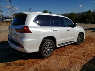 2021 Lexus LX 570 z VIN JTJDY7AX2M4338445, wystawiony jako Copart lot #37896074 z przebiegiem 78 254 mil mil oraz . Historia ofert i sprzedaży dostępna na DreamBid. Obrazek 3.