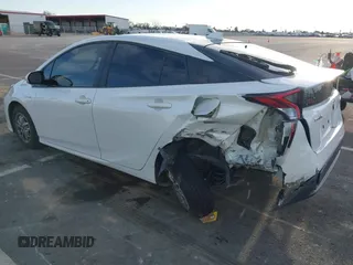 2018 Toyota Prius Two with VIN JTDKARFU1J3066710, listed as a IAAI auction lot 41636185 with 123,399 mi miles. Bid and sale history available at carsss.com. Image 3.