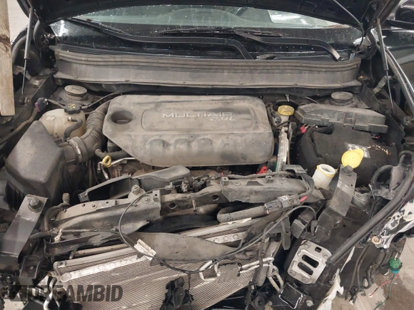 2018 Jeep Cherokee Limited with VIN 1C4PJMDB5JD617757, listed as a IAAI auction lot 40944952 with 81,573 mi miles. Bid and sale history available at carsss.com. Image 10.