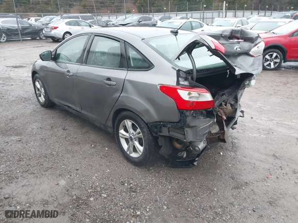 2014 Ford Focus SE with VIN 1FADP3F22EL110079, listed as a IAAI auction lot 41461344 with 201,230 mi miles. Bid and sale history available at carsss.com. Image 3.