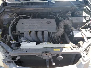 2005 Toyota Matrix STD with VIN 2T1KR32E05C399465, listed as a IAAI auction lot 42084140 with 147,281 mi miles. Bid and sale history available at carsss.com. Image 10.