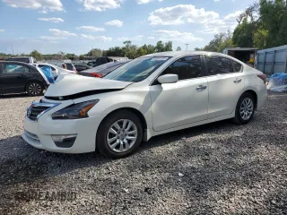 2015 Nissan Altima S with VIN 1N4AL3AP7FC290193, listed as a Copart auction lot 55387085 with 140,955 mi miles and Salvage Title. Bid and sale history available at DreamBid. Image 1.