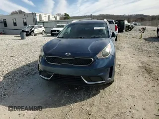 2019 Kia Niro LX with VIN KNDCB3LC4K5223128, listed as a Copart auction lot 45723585 with 110,587 mi miles and Salvage Title. Bid and sale history available at DreamBid. Image 10.