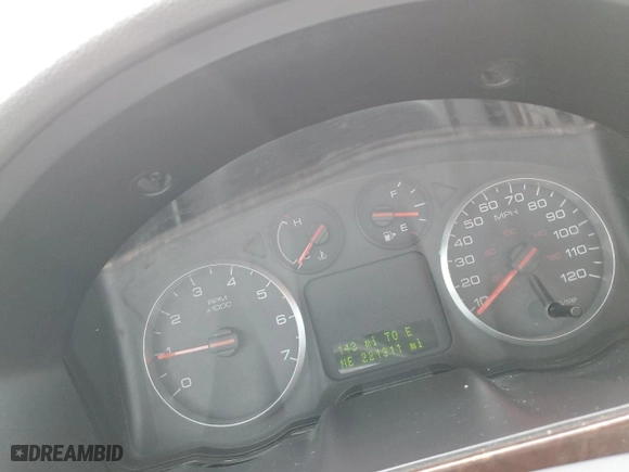 2006 Ford Five Hundred SEL with VIN 1FAFP24156G129524, listed as a Copart auction lot 73710504 with 221,311 mi miles and Salvage Title. Bid and sale history available at carsss.com. Image 9.