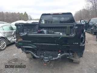 2021 Chevrolet Silverado 1500 LTZ with VIN 3GCUYGED3MG474296, listed as a IAAI auction lot 41725354 with 59,423 mi miles and . Bid and sale history available at DreamBid. Image 16.