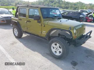 2007 Jeep Wrangler Unlimited Sahara с VIN 1J4GA59177L182593, выставлен на аукционе IAAI как лот 42104934 с пробегом 158 990 миль миль и . История ставок и продаж доступна на DreamBid. Изображение 1.
