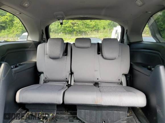2019 Honda Odyssey EX with VIN 5FNRL6H59KB032323, listed as a Copart auction lot 58303005 with 248,486 mi miles and Salvage title. Bid and sale history available at DreamBid. Image 10.