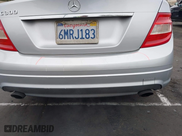 2010 Mercedes-Benz C-Class C 300 Sport with VIN WDDGF5EB3AA405663, listed as a IAAI auction lot 42032950 with 178,381 mi miles. Bid and sale history available at carsss.com. Image 13.