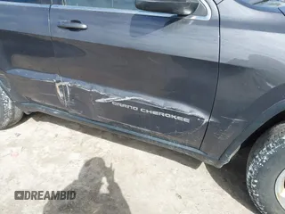 2015 Jeep Grand Cherokee Laredo with VIN 1C4RJFAG6FC140581, listed as a IAAI auction lot 41869952 with 193,295 mi miles. Bid and sale history available at carsss.com. Image 6.