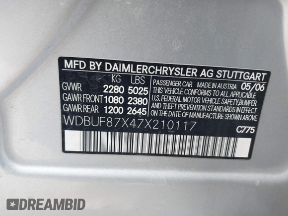 2007 Mercedes-Benz E-Class 3.5L with VIN WDBUF87X47X210117, listed as a IAAI auction lot 41508978 with 166,643 mi miles. Bid and sale history available at carsss.com. Image 9.