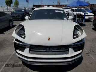 2025 Porsche Macan z VIN WP1AA2A58SLB01343, wystawiony jako Copart lot #54007455 z przebiegiem 1 415 mil mil oraz Szkoda całkowita • Salvage title. Historia ofert i sprzedaży dostępna na DreamBid. Obrazek 5.