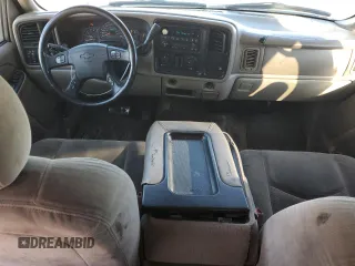 2006 Chevrolet Suburban LS with VIN 1GNEC16ZX6J138146, listed as a Copart auction lot 88473235 with 198,342 mi miles and Salvage Title. Bid and sale history available at carsss.com. Image 8.