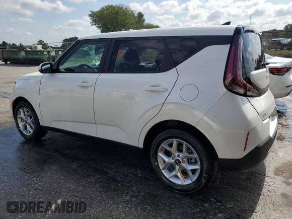 2025 Kia Soul LX with VIN KNDJ23AU8S7942311, listed as a Copart auction lot 54357715 with 132 mi miles and Salvage Title. Bid and sale history available at DreamBid. Image 2.