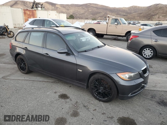 2006 BMW 3 Series 325xi с VIN WBAVT13576AV98386, выставлен на аукционе Copart как лот 81520954 с пробегом 362 557 миль миль и Списание • Salvage title. История ставок и продаж доступна на DreamBid. Изображение 4.
