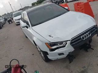 2015 Audi A3 Premium Plus z VIN WAUCCGFF3F1128452, wystawiony jako IAAI lot #42481853 z przebiegiem 94 493 mil mil oraz . Historia ofert i sprzedaży dostępna na DreamBid. Obrazek 1.