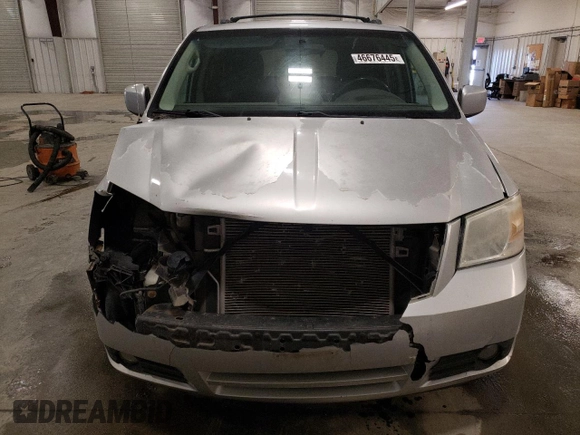 2010 Dodge Grand Caravan SXT with VIN 2D4RN5D19AR409665, listed as a Copart auction lot 46676445 with 174,063 mi miles and Salvage Title. Bid and sale history available at DreamBid. Image 5.