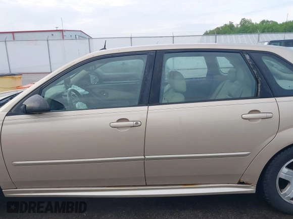 2004 Chevrolet Malibu Maxx LT z VIN 1G1ZU64854F201810, wystawiony jako IAAI lot #42169195 z przebiegiem 123 746 mil mil oraz . Historia ofert i sprzedaży dostępna na DreamBid. Obrazek 15.