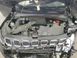 2023 Jeep Compass Latitude with VIN 3C4NJDBN0PT500577, listed as a Copart auction lot 47490255 with 19,984 mi miles and Salvage Title. Bid and sale history available at DreamBid. Image 14.