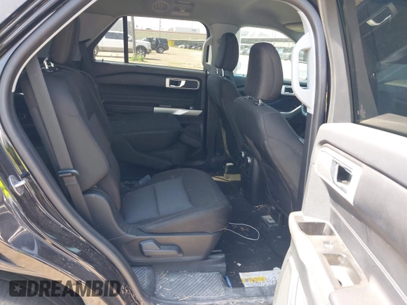 2022 Ford Explorer XLT z VIN 1FMSK7DH1NGA36852, wystawiony jako IAAI lot #41941093 z przebiegiem 40 623 mil mil oraz . Historia ofert i sprzedaży dostępna na DreamBid. Obrazek 8.