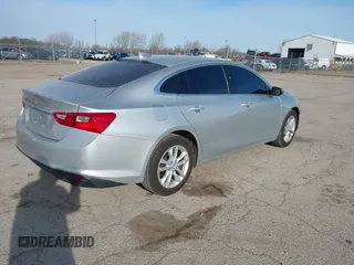 2018 Chevrolet Malibu LT with VIN 1G1ZD5ST8JF200017, listed as a IAAI auction lot 41859789 with 69,689 mi miles and . Bid and sale history available at DreamBid. Image 4.