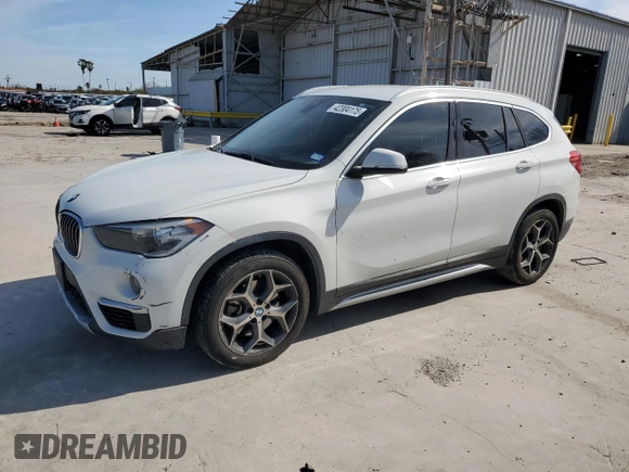 2019 BMW X1 sDrive28i with VIN WBXHU7C52K3H44195, listed as a Copart auction lot 42304175 with 88,929 mi miles and Salvage Title. Bid and sale history available at carsss.com. Image 1.