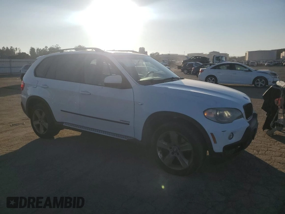 2009 BMW X5 30i with VIN 5UXFE43599L266640, listed as a Copart auction lot 89129815 with 190,044 mi miles and Salvage Title. Bid and sale history available at carsss.com. Image 4.