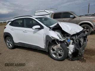 2022 Hyundai Kona SE with VIN KM8K2CAB2NU863916, listed as a Copart auction lot 68952394 with 33,708 mi miles and Salvage Title. Bid and sale history available at carsss.com. Image 4.