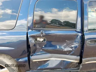 2004 Chevrolet Suburban LS with VIN 3GNEC16Z34G128184, listed as a Copart auction lot 60914515 with Not provided miles and Salvage title. Bid and sale history available at DreamBid. Image 11.