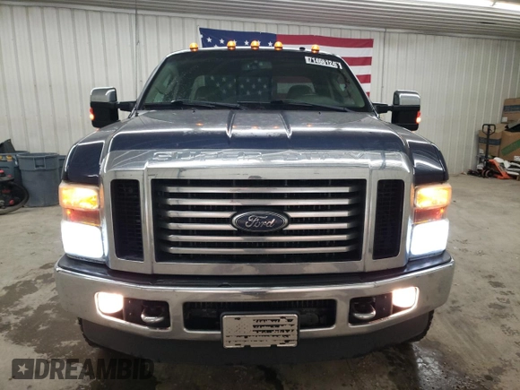 2010 Ford F-250 XL z VIN 1FTSX2BR5AEB28542, wystawiony jako Copart lot #71466124 z przebiegiem 154 399 mil mil oraz Tytuł czysty. Historia ofert i sprzedaży dostępna na DreamBid. Obrazek 5.