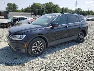 2019 Volkswagen Tiguan SE with VIN 3VV3B7AX9KM012693, listed as a Copart auction lot 59565615 with 137,276 mi miles and Salvage title. Bid and sale history available at DreamBid. Image 1.