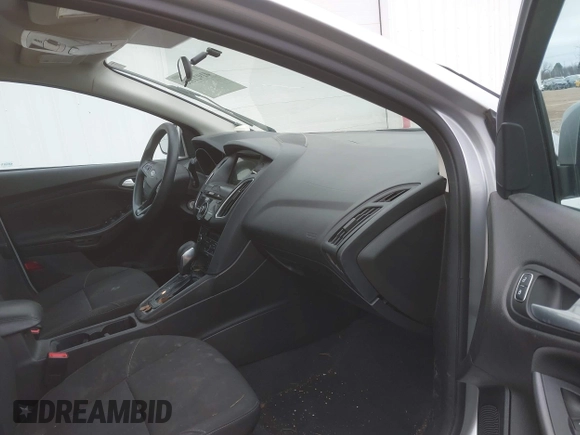 2017 Ford Focus SEL with VIN 1FADP3H20HL209209, listed as a IAAI auction lot 41921883 with 155,611 mi miles. Bid and sale history available at carsss.com. Image 5.