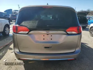 2018 Chrysler Pacifica Touring L Plus z VIN 2C4RC1EG7JR261627, wystawiony jako Copart lot #46944335 z przebiegiem 97 491 mil mil oraz Szkody całkowita. Historia ofert i sprzedaży dostępna na DreamBid. Obrazek 6.